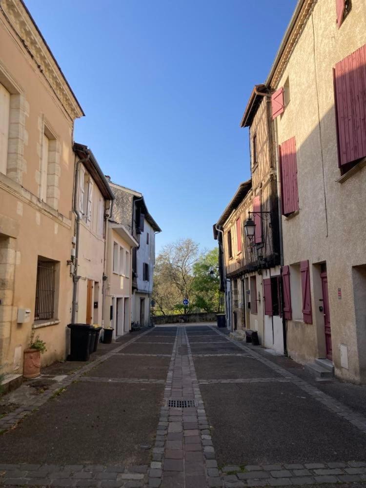 Apartment Superbe T3 Dans Le Quartier Historique De *